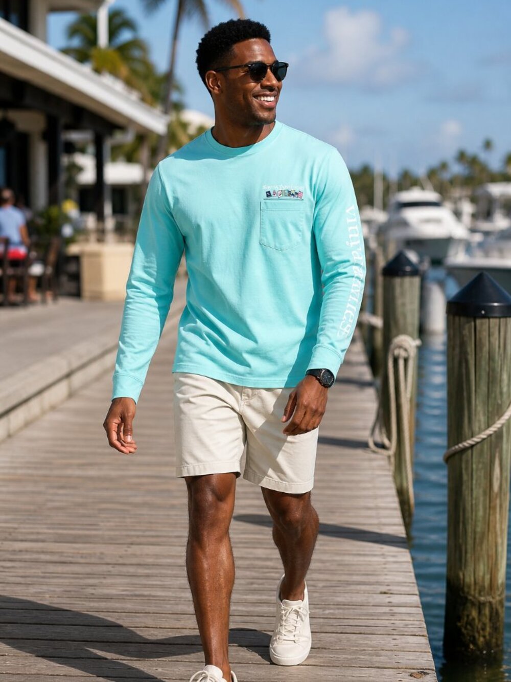 Vineyard Vines Aqua Graphic Long Sleeve Tee – Size XS (NWT)